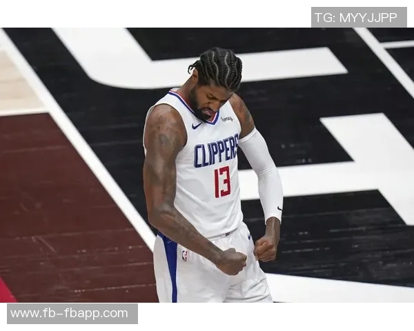 保罗乔治首秀表现平平仅得9分7板3助2帽全场限制在9分内 保罗乔治首秀表现平平仅得9分7板3助2帽全场限制在9分内