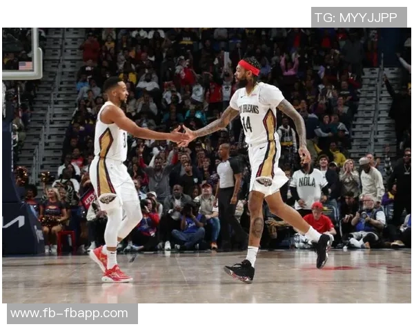 太阳疯狂拼抢前场篮板半场17个是鹈鹕两倍有余